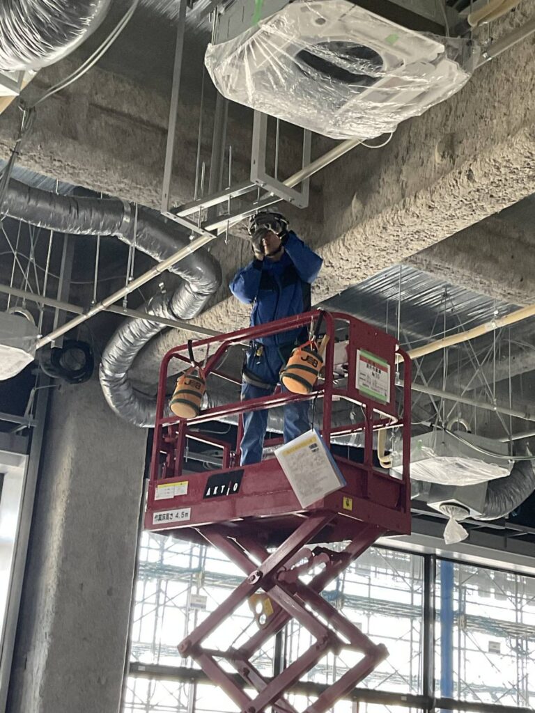 高所作業架台取付